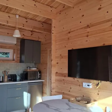 Cozy Wooden 20 Minutes From Bordeaux Appartement
